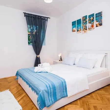 Immaculate 3-bed In
