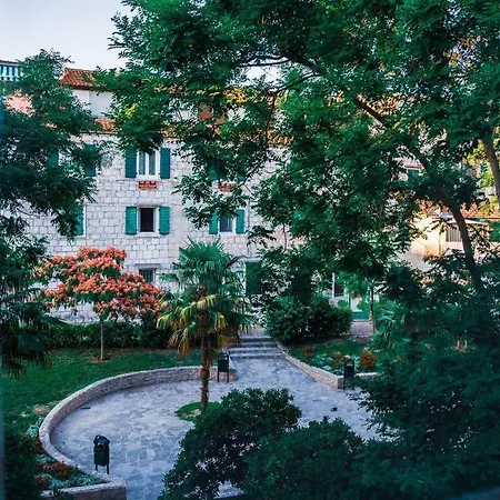 Immaculate 3-bed In * Split
