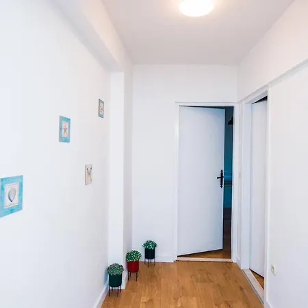 Immaculate 3-bed In * Split